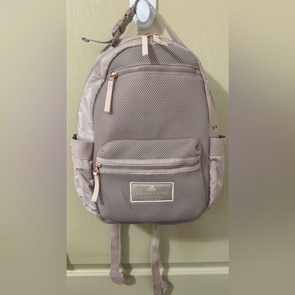 Adidas VFA Backpack - Picture 2 of 13